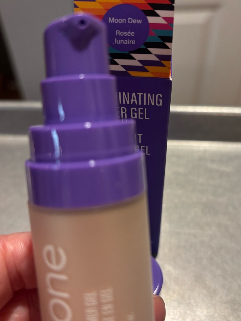 Cheekbone  Moon Dew Illuminating Primer Gel - Purple Top
